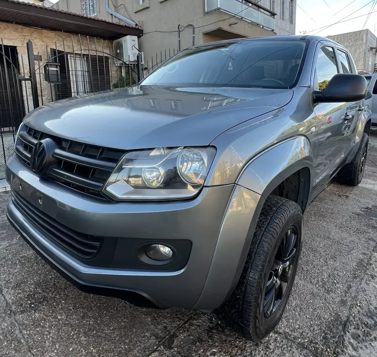 Volkswagen Amarok 2.0 Cd Tdi 180cv 4x4 Dark Label