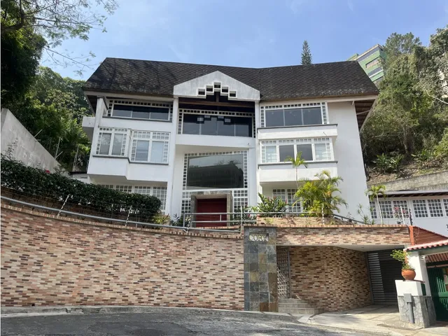 Casa En Venta Colinas De Bello Monte Vista Al Ávila, Calle Privada