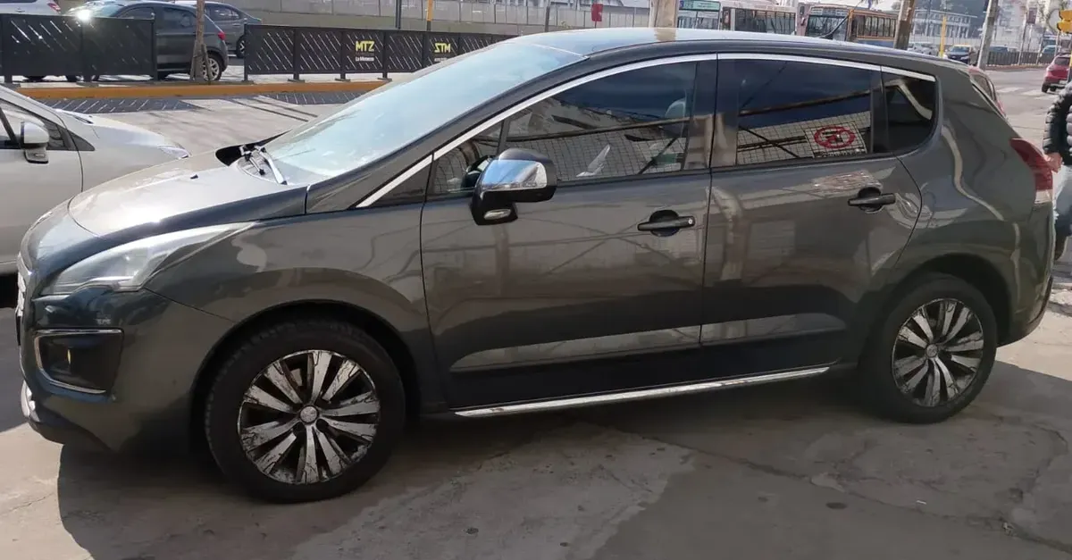 Peugeot 3008 Feline