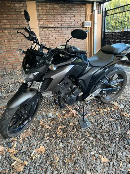 Yamaha Fz25