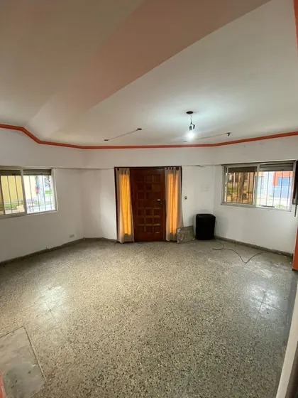 Vivienda Multifamiliar En  Lanus Este 