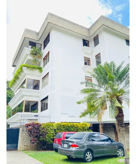 Se Vende Apartamento 248m2 Chuao 6982