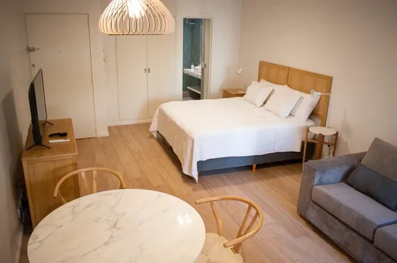 Impecable Departamento En Posadas 1300, Recoleta.