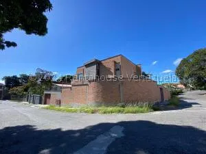 Casa En Venta El Marqués Caracas.  Jt