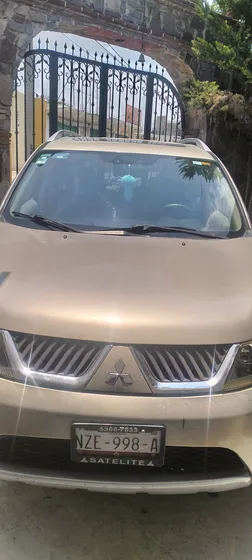 Mitsubishi Outlander 3.0 Xls Mt