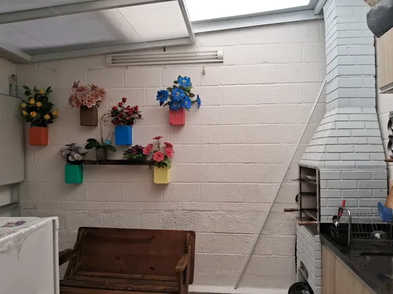 Casa Com Porteira Semi Fechado Em Condomínio Com Portaria 24