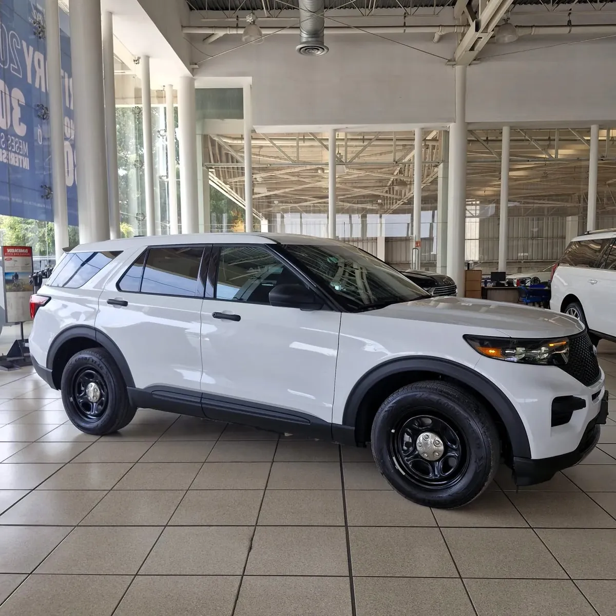 Ford Explorer 2025 Police Interceptor Híbrida Awd