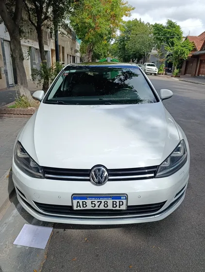 Volkswagen Golf 1.4 Highline Tsi Dsg
