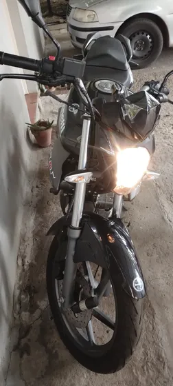 Bennelli Tnt 150