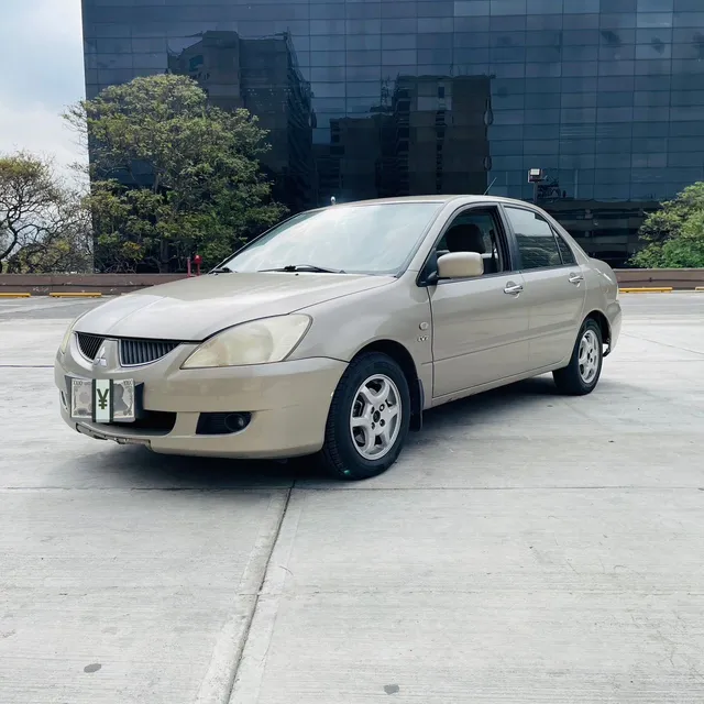 Mitsubishi Lancer Glx