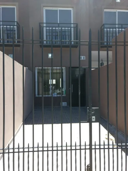 Duplex 3 Ambientes Con Patio Y Cochera En Venta 