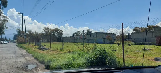 Terreno Venta San Gaspar Casi Con San Mateo 1,426 Mts Calle, Servicios. Metepec