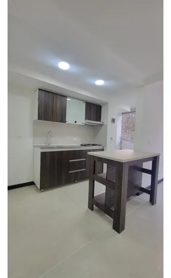 Apartamento En Arriendo - Sector Porvenir - Unidad Solare