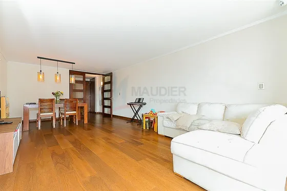 Departamento En Venta De 3 Dorm. En Vitacura