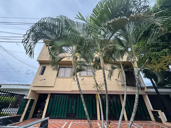 Apartaestudio En Arriendo En Prados Del Norte. Cod A8014682