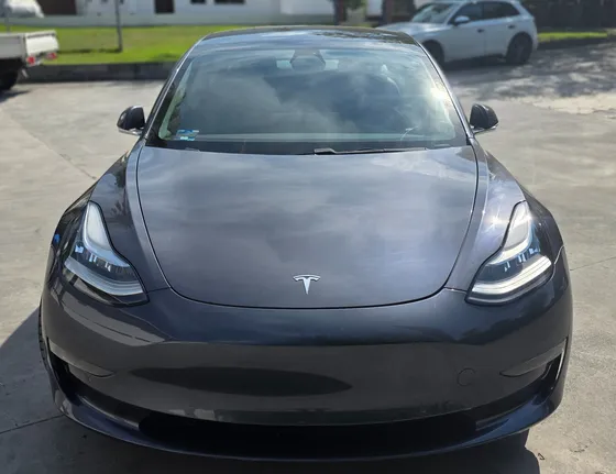 Tesla Model 3 Long Range