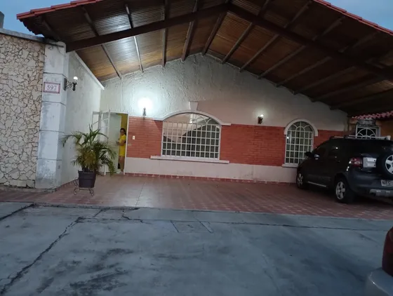 Se Vende Casa En La Urb Laguna Paraiso Ve02-1374zi-ecam