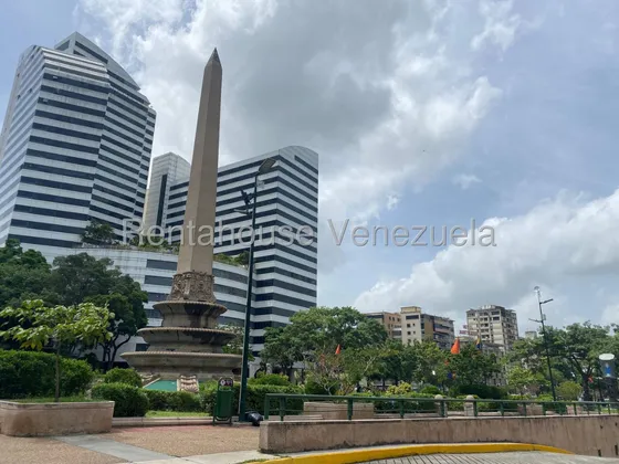 Oficna En Alquiler Altamira Mls #25-23552
