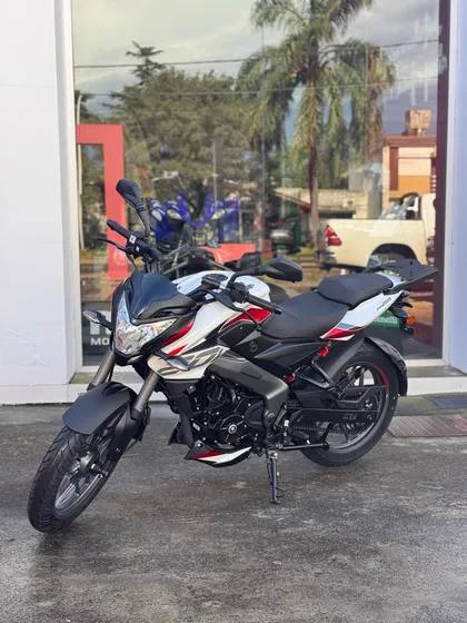Bajaj Rouser Ns200 2025 0km