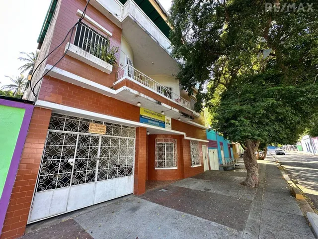 Casa Multifamiliar Ideal Para Proyecto De Residencia Estudiantil En El Valle - Isla De Margarita