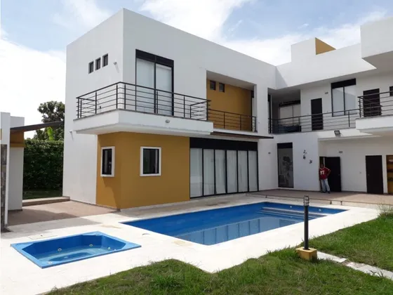 Vendo Espectacular Casa En Anapoima Con Piscina