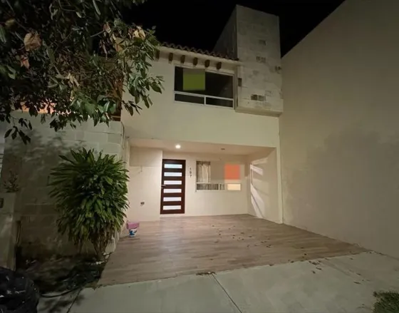 Casa En Venta En Senda Real, Celaya Gto.