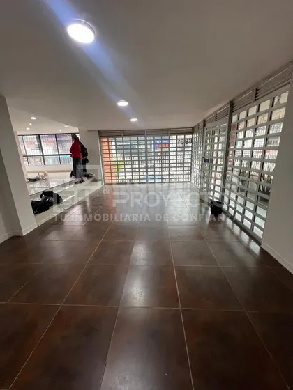 Venta Local Disponible Sector Laureles-estadio
