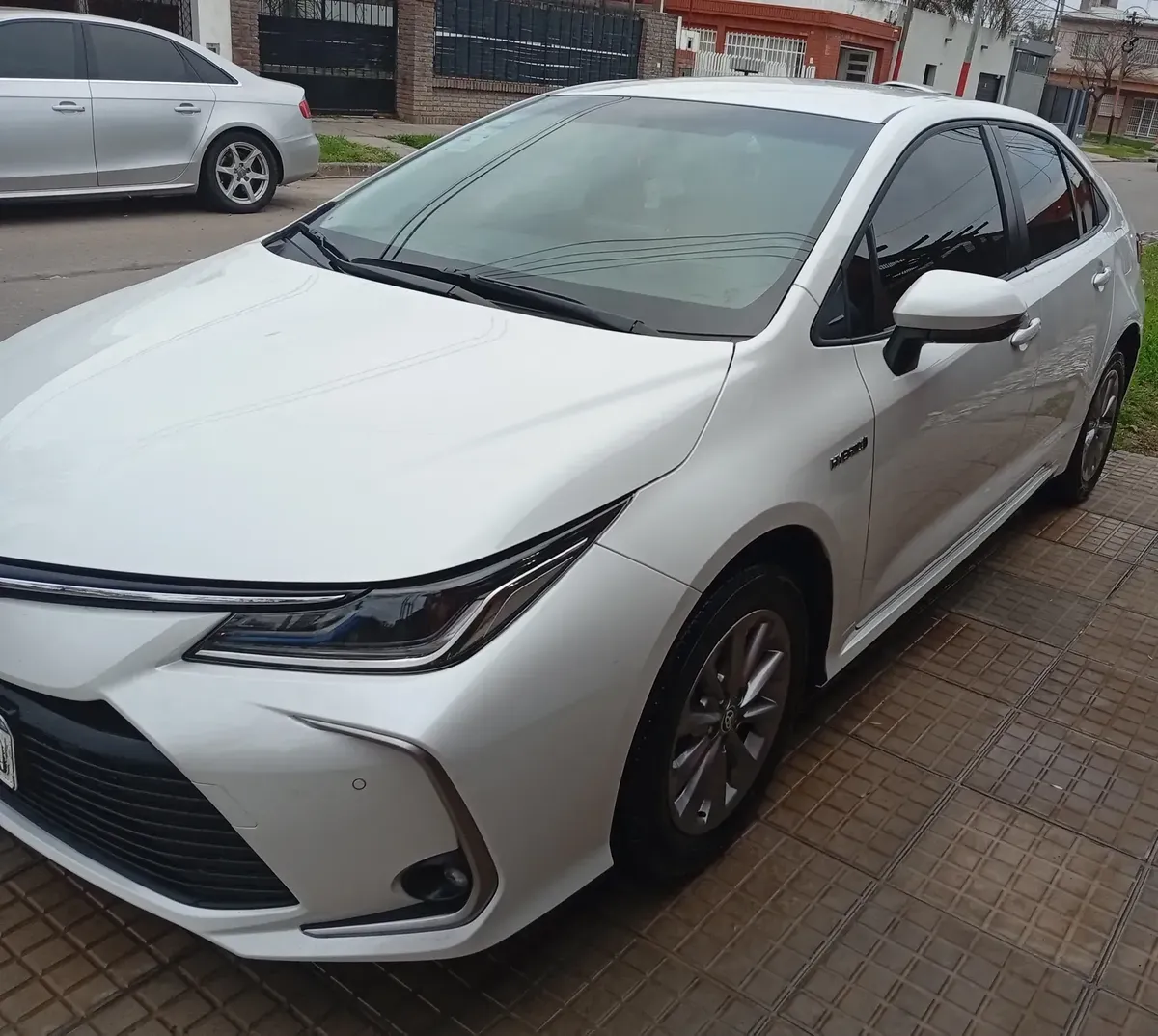 Toyota Corolla 1.8 Hev Xei Ecvt