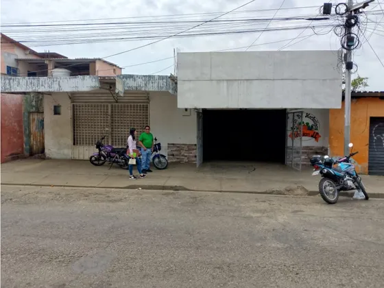 Se Vende Locales Comerciales Carrera 08 Centro Ve08-369bc-yros
