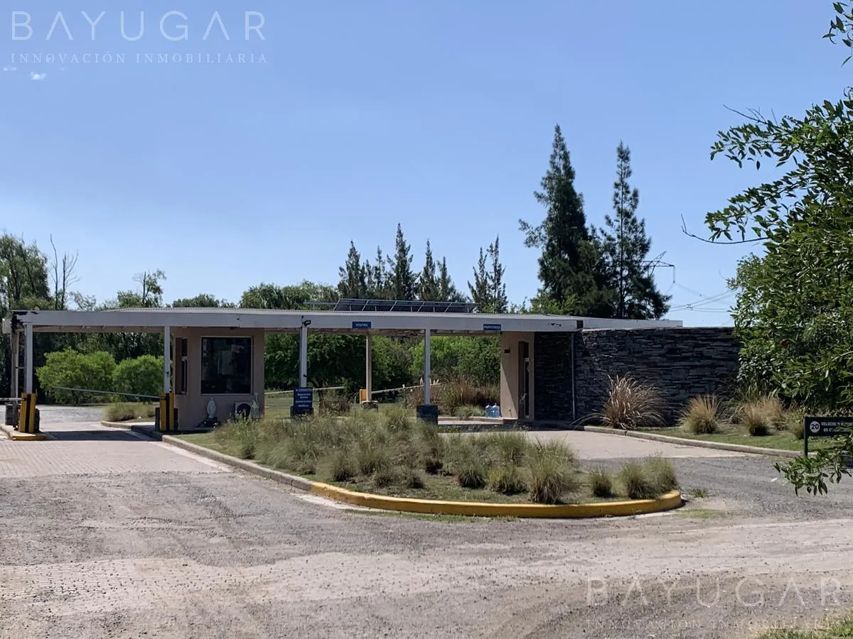 Lot Sale - Private Neighborhood Medal / Pilar - Financing Available