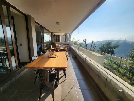 Hermoso, Depto, Venta 4d+4b, 4 Estacionamientos, Remanso.