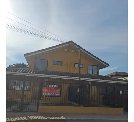 Casa 2 Pisos Calle Ugalde A Pasos De Plaza Arma Melipilla