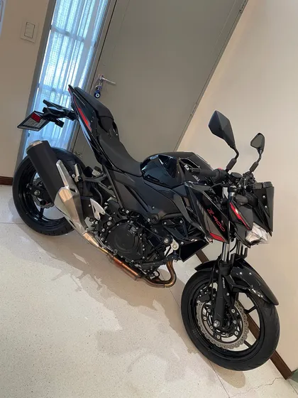 Kawasaki Z400 2024