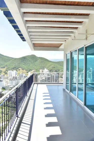 Vendo Apartamento En El Rodadero En Santa Marta En Primera Linea De Playa