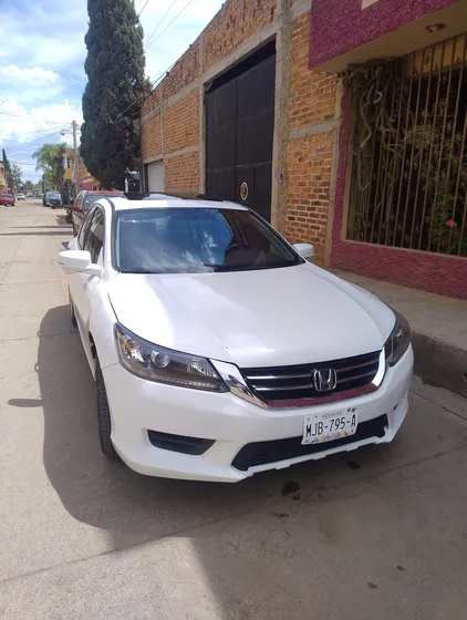 Honda Accord 3.5 Ex Sedan V6 Piel Abs Qc Cd Nav Cvt