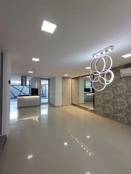 Casa En Venta En Niza. Cod V30253