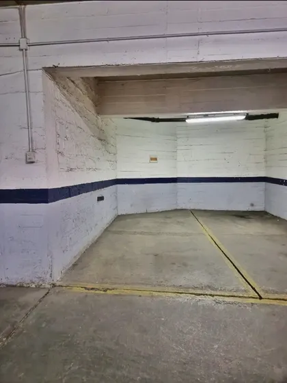 Estacionamiento Esq Pedro De Valdivia C/ Nueva Providencia