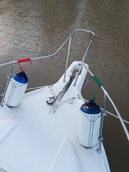 Daycruiser Bayliner Americano Motor V8 Nafta Inyección