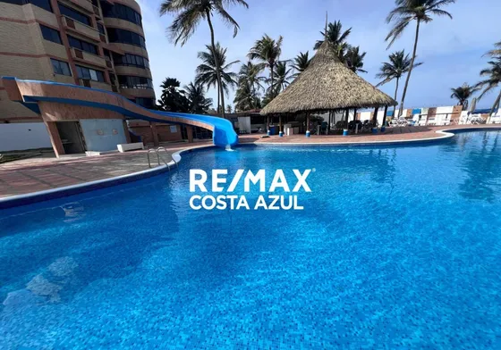 Remax Vende Apartamento Con Vista Al Mar En El Conjunto Residencial Varadero Plaza