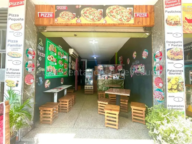 Local En Alquiler Economico A Pie De Calle En Zona Centro De Maracay Alto Trafico Vehicular Y Peatonal Excelente Para Su Nuevo Negocio Nela 24-20219