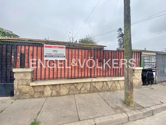 Casa Comercial A Pasos De Avenida Balmaceda