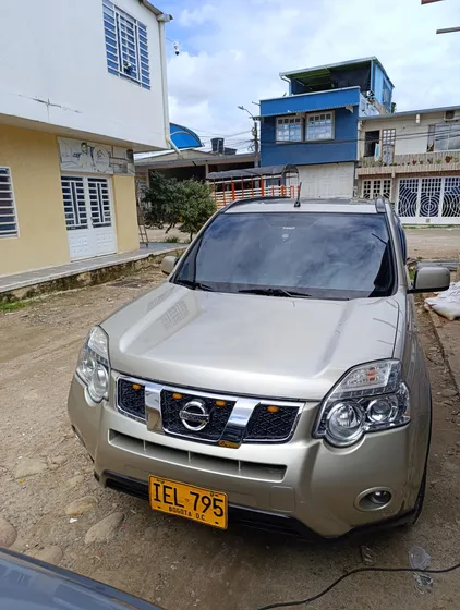 Nissan X-trail T31 Full