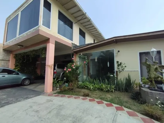 Casa De Dos Plantas - Piscina: Con Ducha, 100% Operativa Con Sus Bombas Y Filtros. Las Morochas - San Diego
