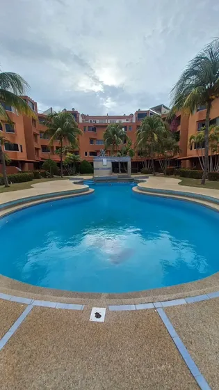 Bello Aparto-quinta, 4hab. Terraza. Sabanamar. Costa Azul.