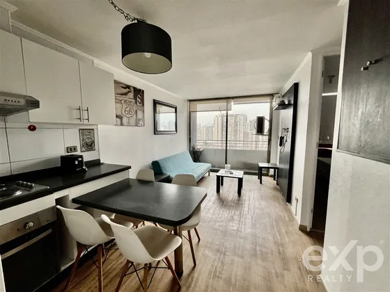 Arriendo Departamento Amoblado 2 D, 1 B. En Metro Ecuador