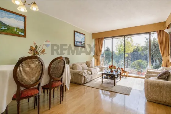 Departamento 3d+2b+servicios. La Reina