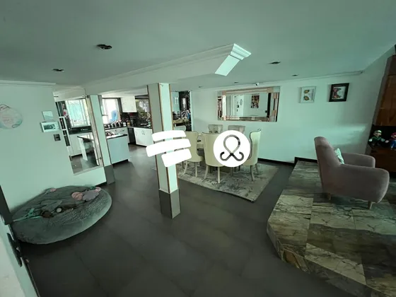 Casa En Venta En Mandalay, Bogotá