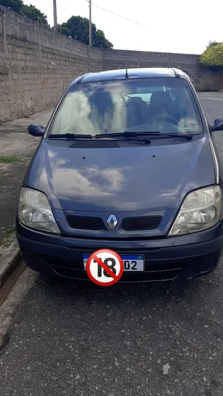 Renault Scenic 1.6 16v Authentique Hi-flex 5p