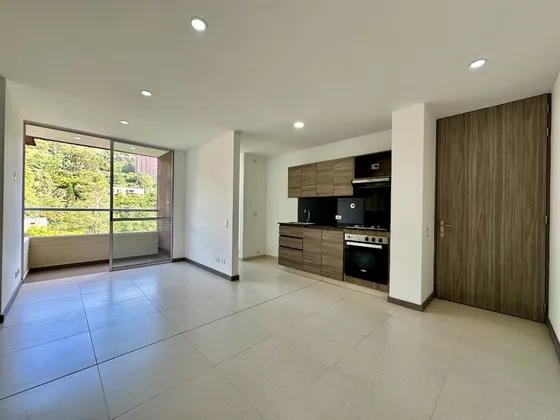 Venta De Apartamento Sabaneta  Asdesillas, Urbanización Sabatto 