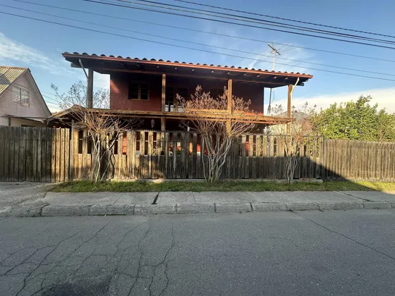 Hermosa Casa En Arriendo, Pirque!